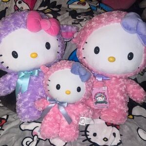 Hello Kitty Purple Lamb Easter Greeter